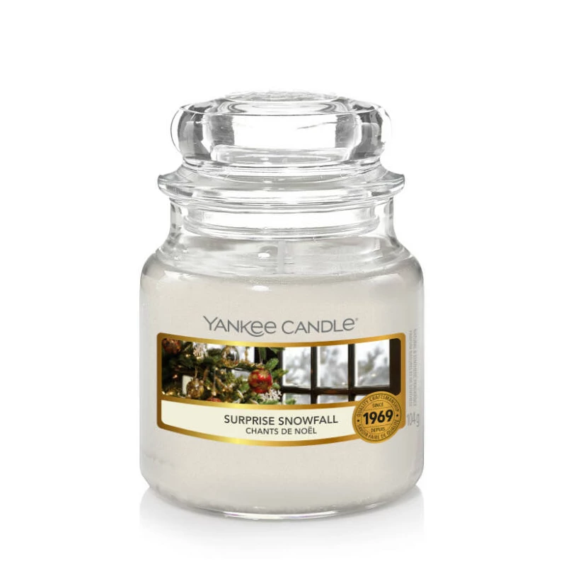 Yankee Candle® Surprise Snowfall kis üveggyertya