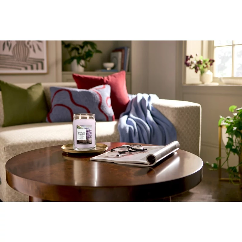 Yankee Candle® DRIED LAVENDER & OAK nagy üveggyertya 567g