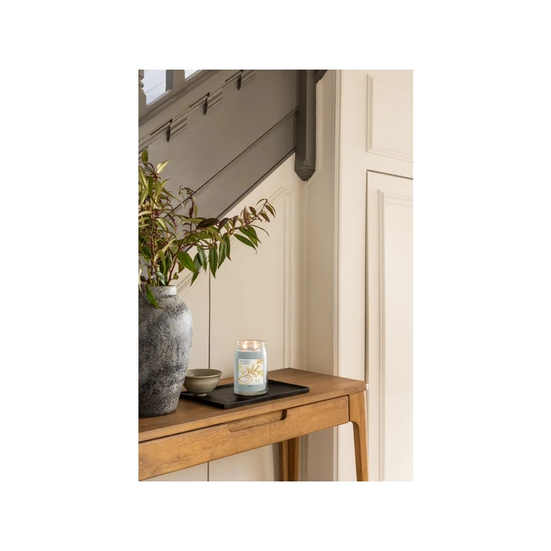 Yankee Candle® SERENITY STONE nagy üveggyertya 567g
