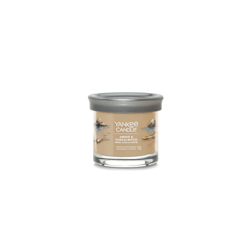 Yankee Candle® Amber & Sandalwood Tumbler kis üveggyertya 122g