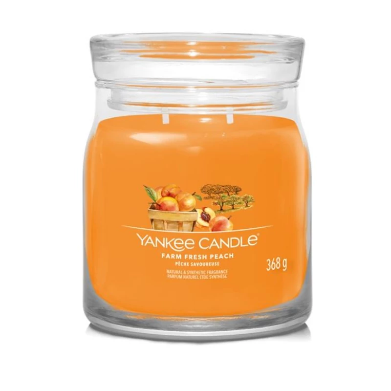 Yankee Candle® Farm Fresh Peach közepes üveggyertya 368g