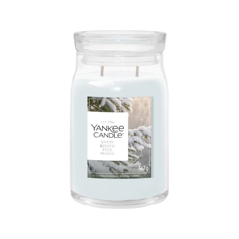 Yankee Candle® Snow Kissed Pine nagy üveggyertya 567g