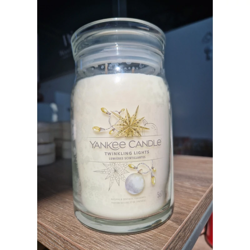 Yankee Candle® Twinkling lights nagy üveggyertya esztétikai hibás termék