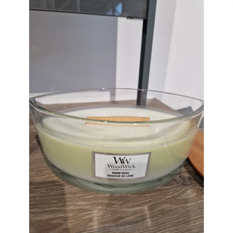 WoodWick® Warm Wool hajógyertya esztétikai hibás termék